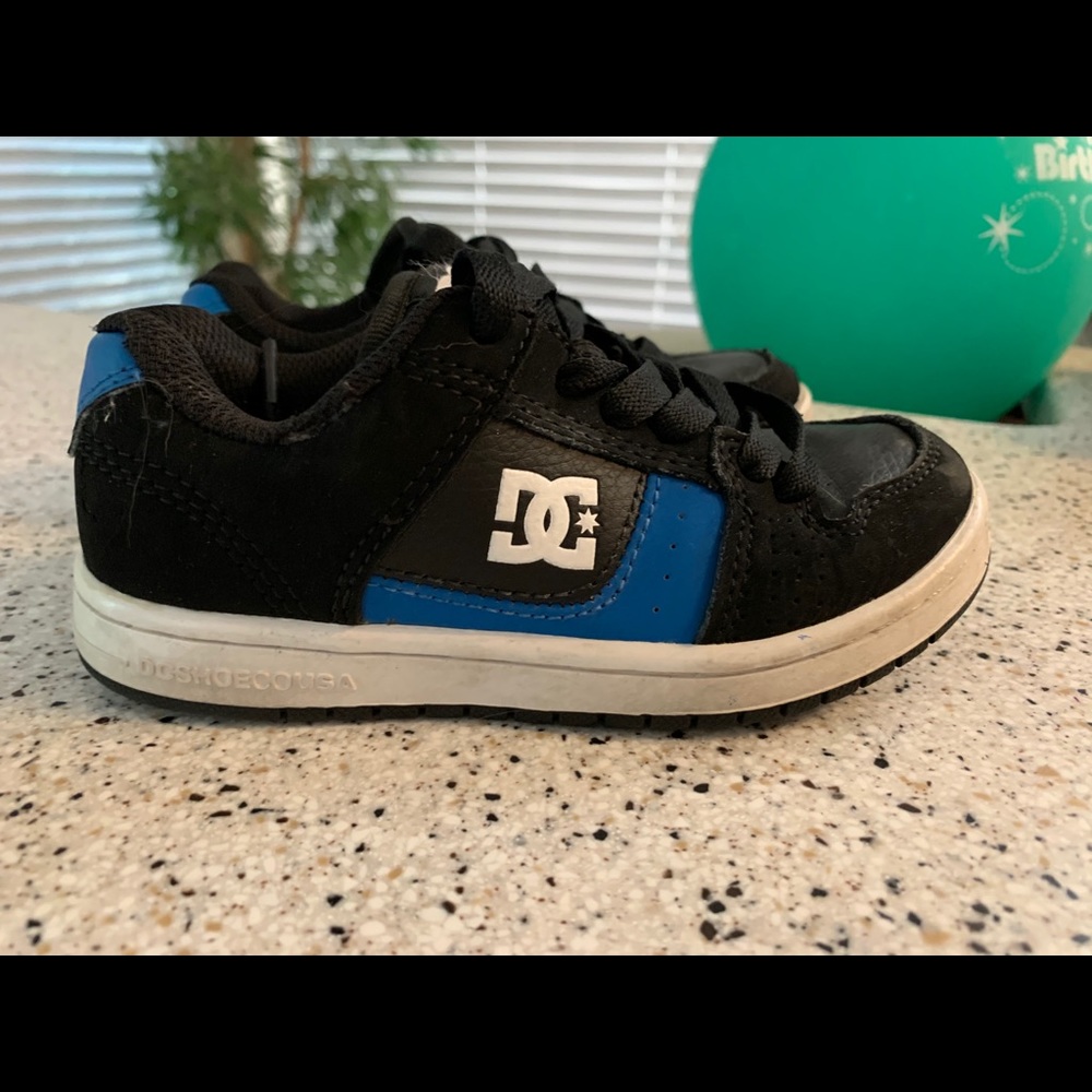 DC shoes